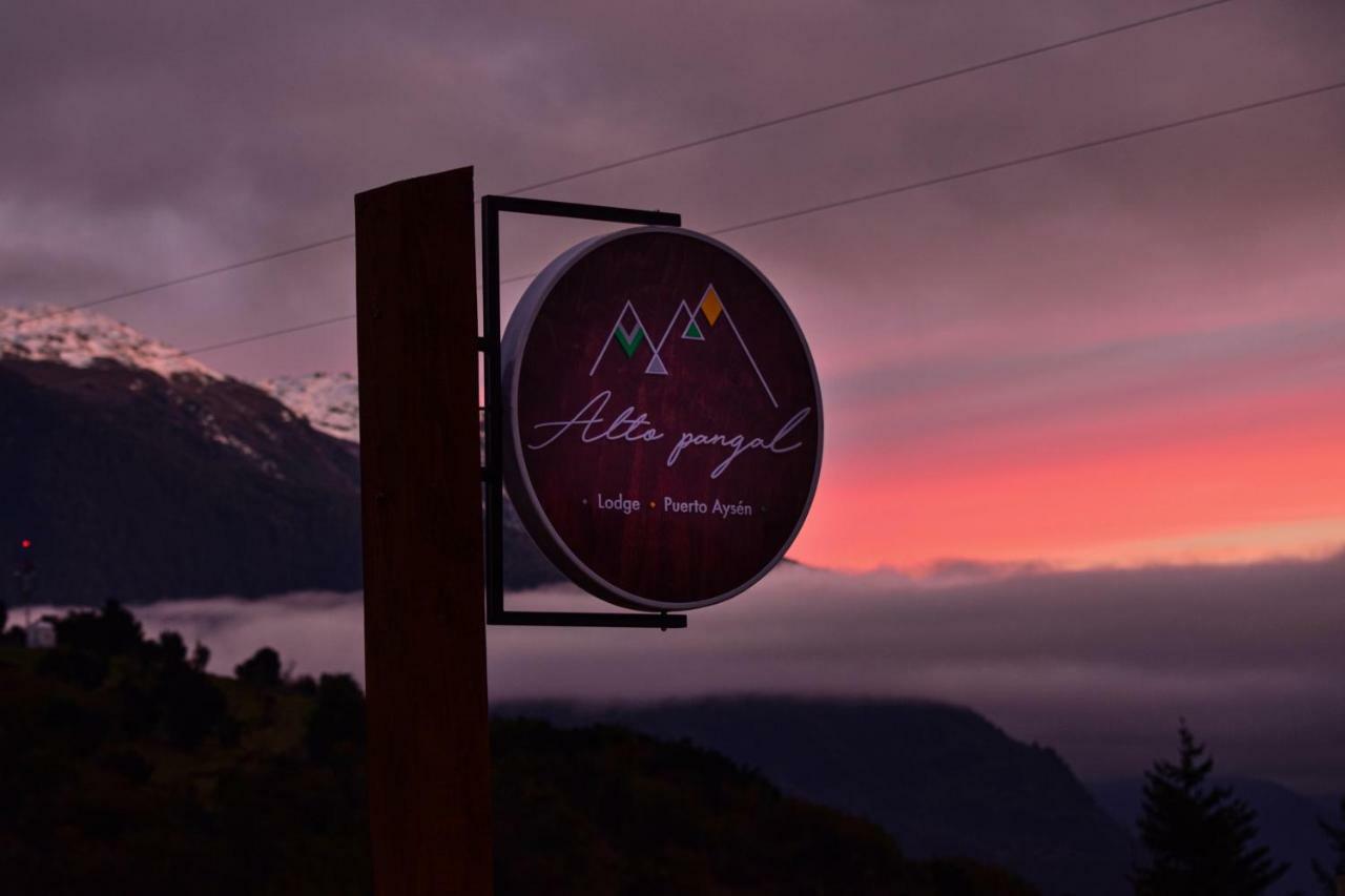 Alto Pangal Lodge Πουέρτο Αϊσέν Εξωτερικό φωτογραφία